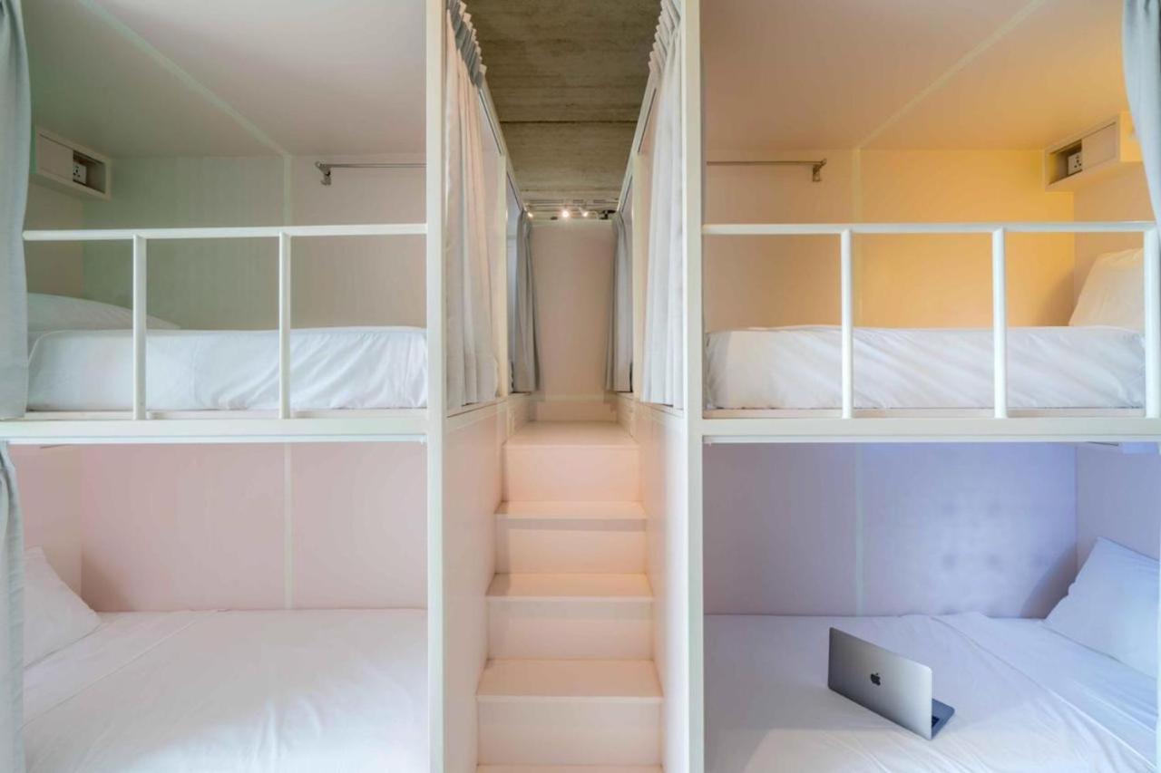 Temmu Co-Living Hostel Bandung Exterior photo
